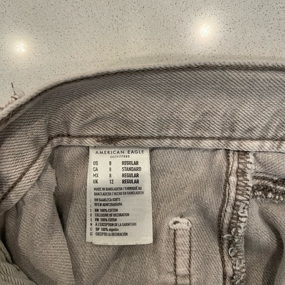 American Eagle Outfitters wide leg Crop Woman’s Jeans (washed out Gray) Size:8 - Picture 10 of 12